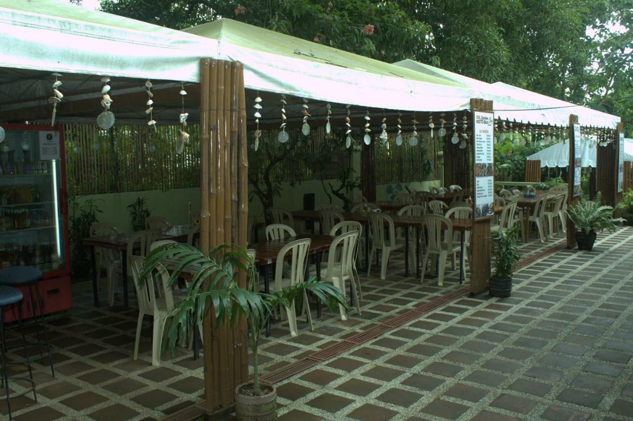 Coron Town Traveller'S Dormitory Εξωτερικό φωτογραφία